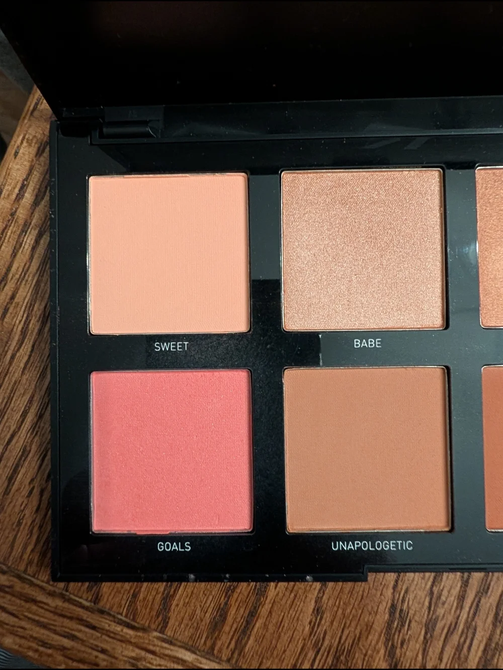 Morphe 8-Shade Warm Tones Blush Palette - Peach & Orange Shades